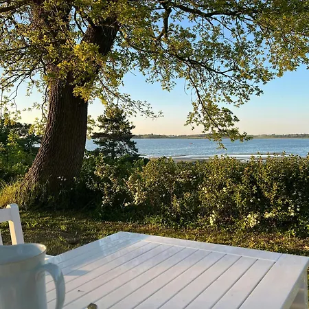 Sommerhus Med Udsigt Over Dalbybugten Casa de Férias *