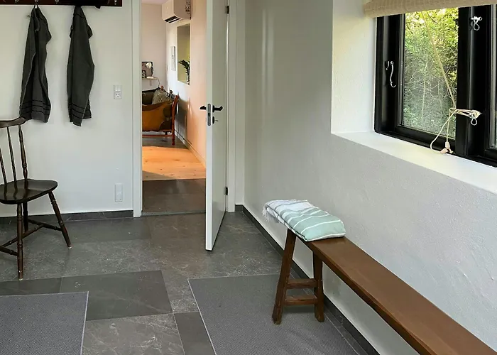 Sommerhus Med Udsigt Over Dalbybugten
